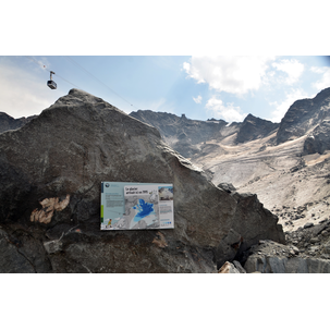 Educational trail "Encounter with a glacier". | © Bureau Relief | S. Martin