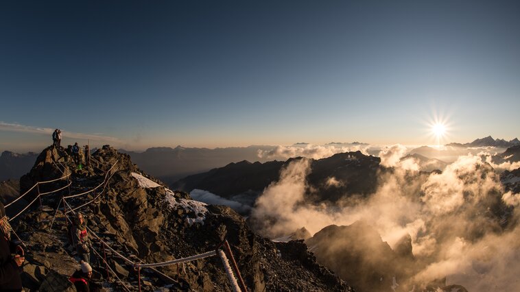 Lever de soleil au Mont-Fort
